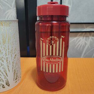 Very Rare 2020 Tim Hortons US Franchisee Water Bottle - Exclusive